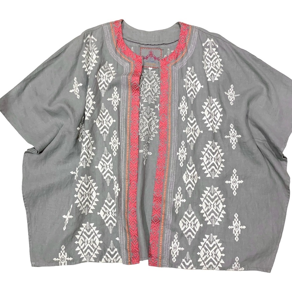 Johnny Was • Short Embroidered Linen Kimono || Large